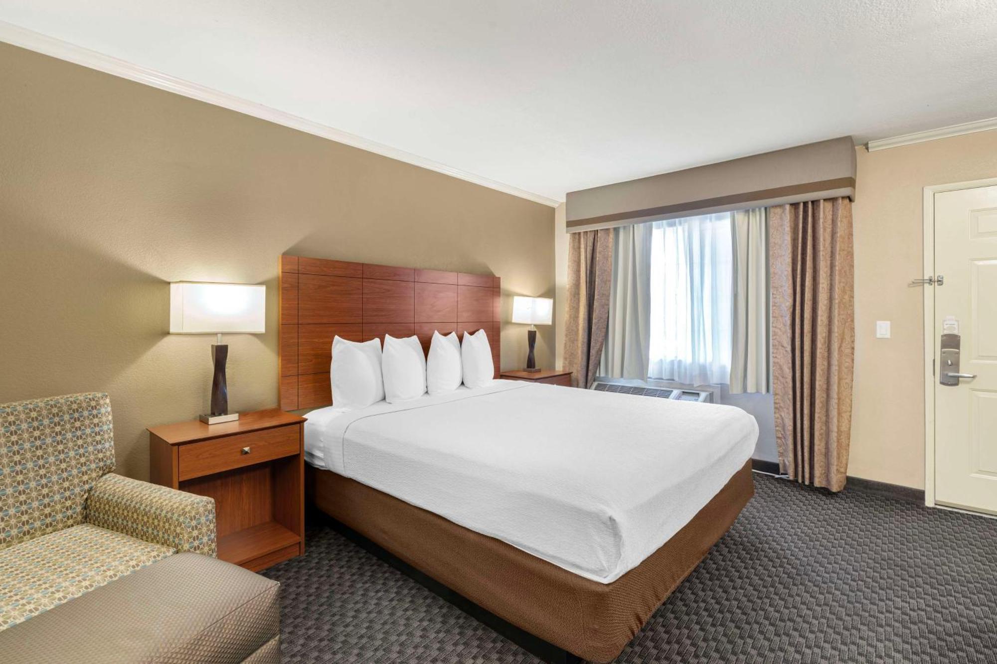 Best Western Oxnard Inn Exterior photo